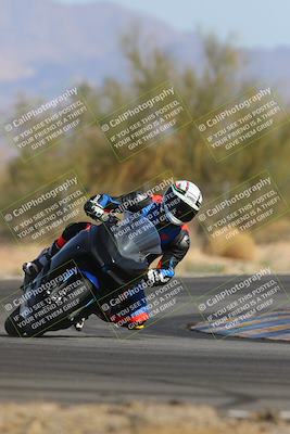 media/Feb-04-2023-SoCal Trackdays (Sat) [[8a776bf2c3]]/Turn 2 (1140am)/